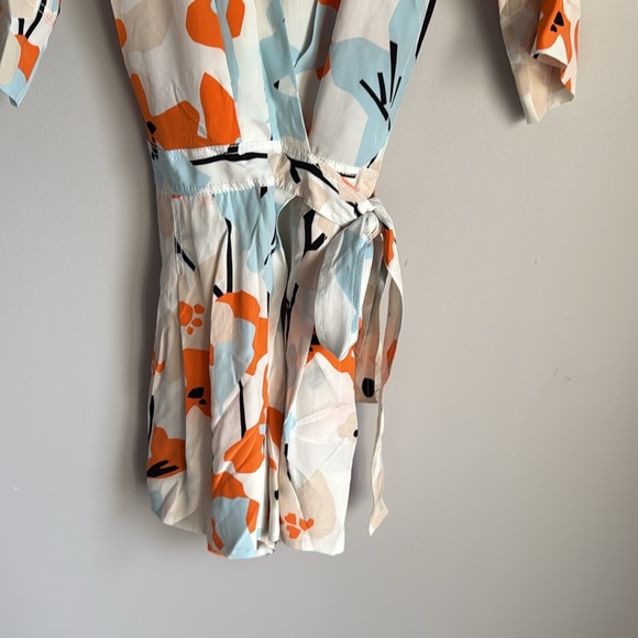 NEW Diane Von Furstenberg Ebuca Floral Silk Romper 4 - Picture 4 of 16